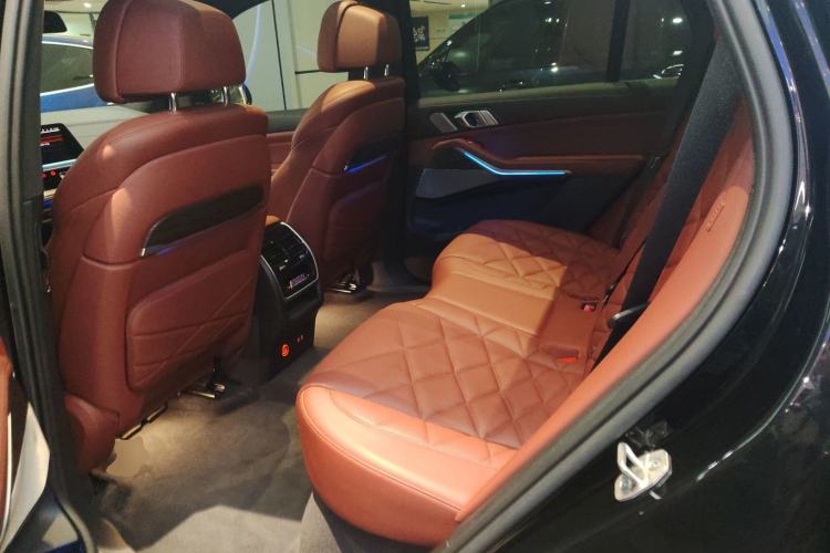 Used BMW X5 2022 Restyled xDrive 40Li M Sport Package
