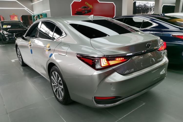 Used Lexus ES 2022 200 Luxury Edition