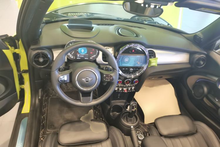 Used MINI MINI 2023 Revised 2.0T COOPER S CABRIO Artist