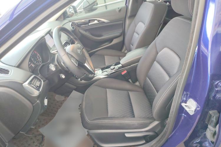 Used Infiniti QX30 2017 1.6T Two-Wheel-Drive Sport Edition