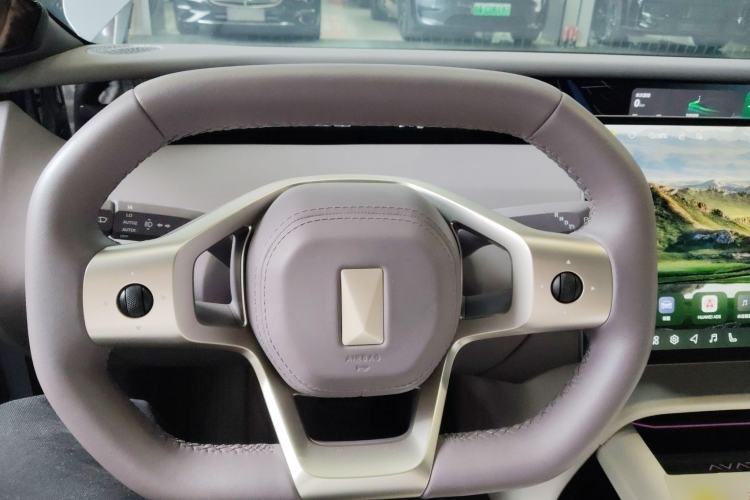 Used Avatr 06 2025 Pro Range-Extended Edition Steering Wheel