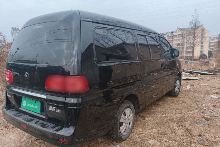 Used FORTHING Lingzhi 2023 M5L 1.6L Base Model 7 Seats