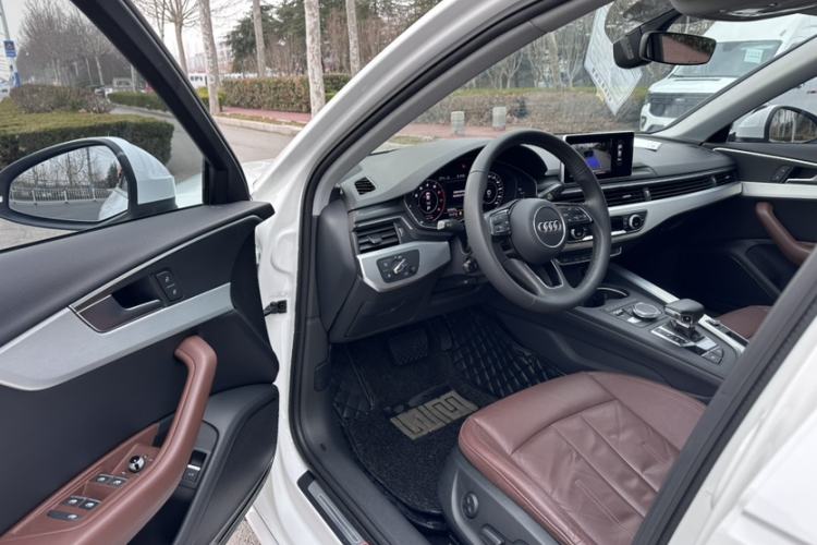 Used Audi A4L 2019 40 TFSI Fashion Version China V