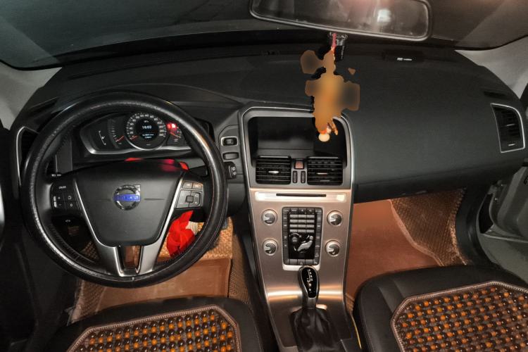 Used Volvo XC60 2017 T5 AWD Smart Upgrade Edition
