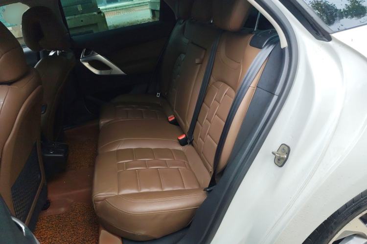 Used DS 5 2013 1.6T Prestige Edition THP200
