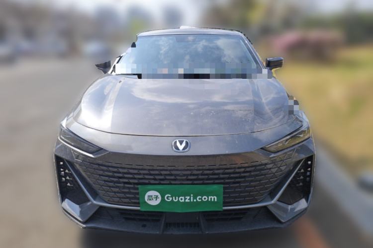 Used CHANGAN UNI-V 2023 1.5T Prestige Model Front