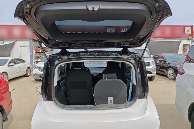 Used Baojun E300 2020 Star Travel Edition Trunk