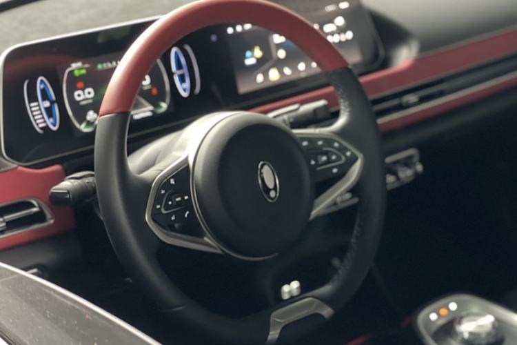 Used ORA Good Cat GT 2022 Mulan Edition 401 km Standard Range
