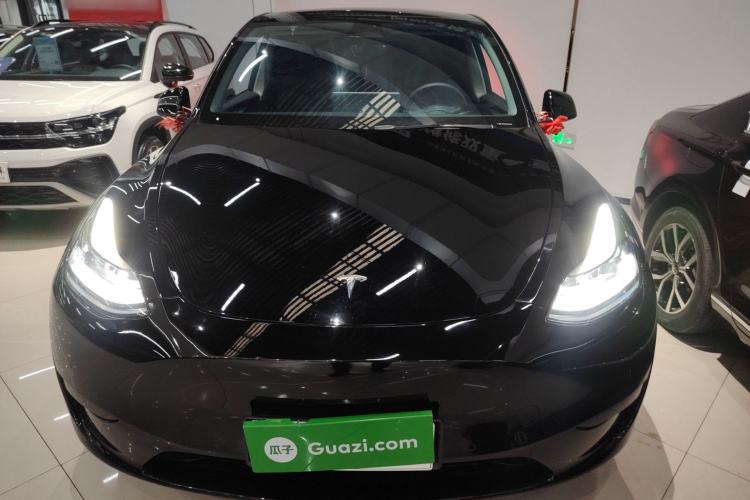 Used Tesla Model Y 2023 Rear-Wheel-Drive Version
