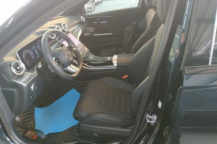 Used Mercedes-Benz C-Class 2023 Second Facelift C 260 L Starry Night Sports Edition Left Front Seat