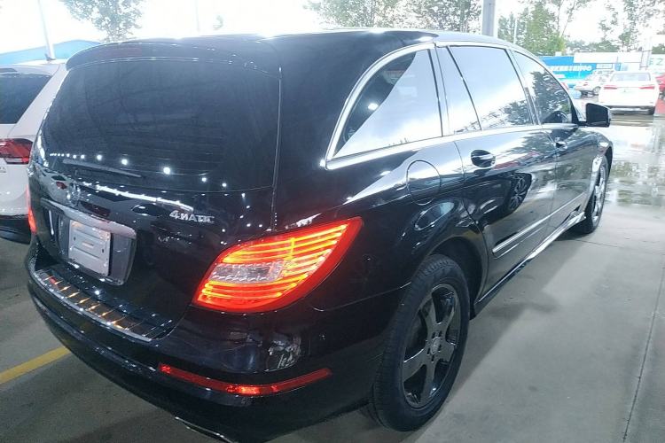 Used Mercedes-Benz R-Class 2014 R 320 4MATIC Business Model