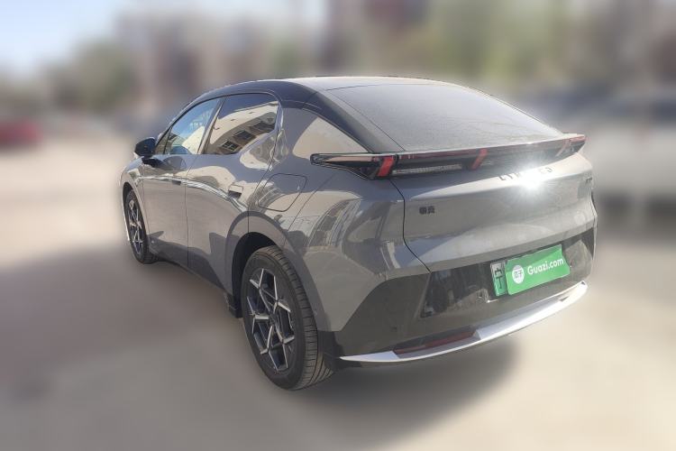 Used Lynk & Co Z20 2025 530 km Range Rear-Wheel Drive Pro Rear Left 45 Deg