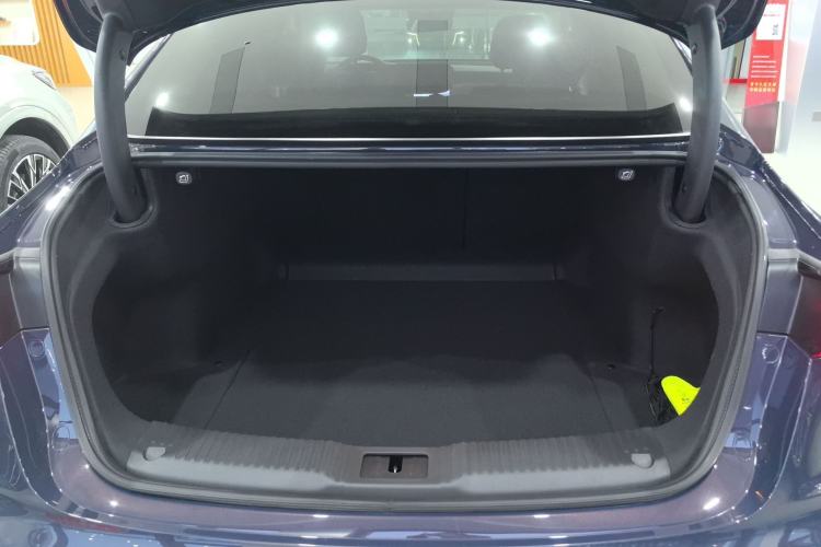 Used Hongqi H5 2024 2.0T Automatic Smart Connect Flagship Edition