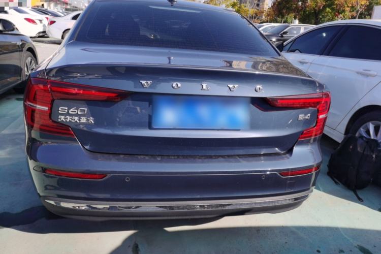 Used Volvo S60 2023 B4 Zhiyi Luxury Edition