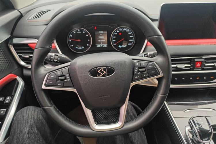 Used SOL X8 2021 300T DCT Luxury Smart Connect Edition 5 Seats
