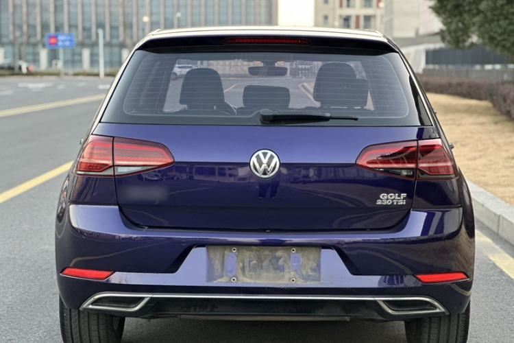 Used Volkswagen Golf 2018 230TSI Automatic Luxury Version