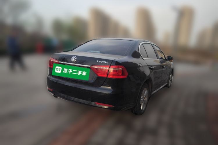 Used Volkswagen Lavida 2013 Revised Classic 1.6L Manual Fashion Edition Rear Right 45 Deg