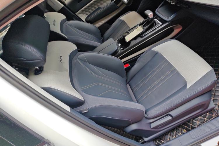 Used Baojun RM-5 2019 1.5T CVT 24-Hour Online Luxury Version 7 Seats Right Front Seat