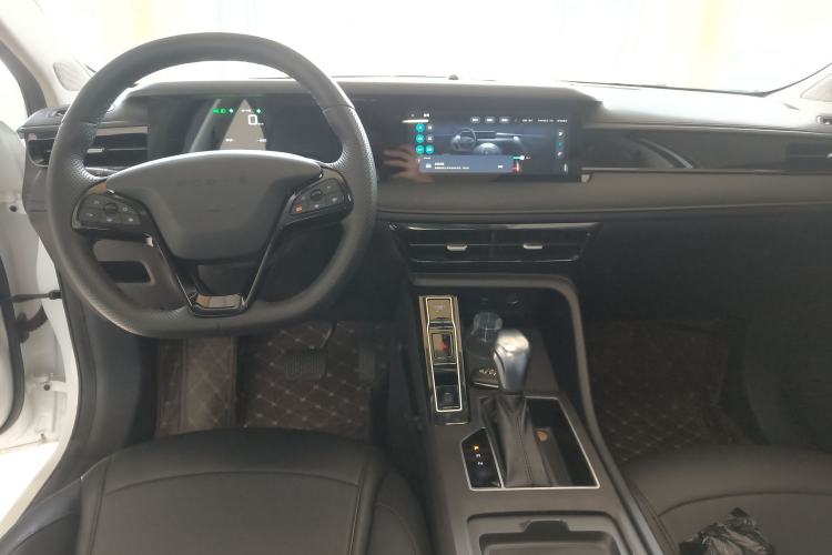 Used Roewe i5 2023 1.5L CVT Luxury Edition Center Console