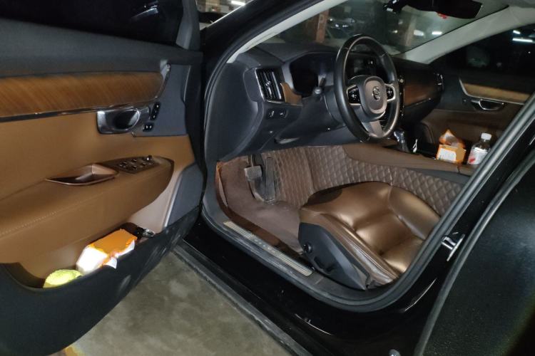 Used Volvo S90 2017 T5 Smart Luxury Edition
