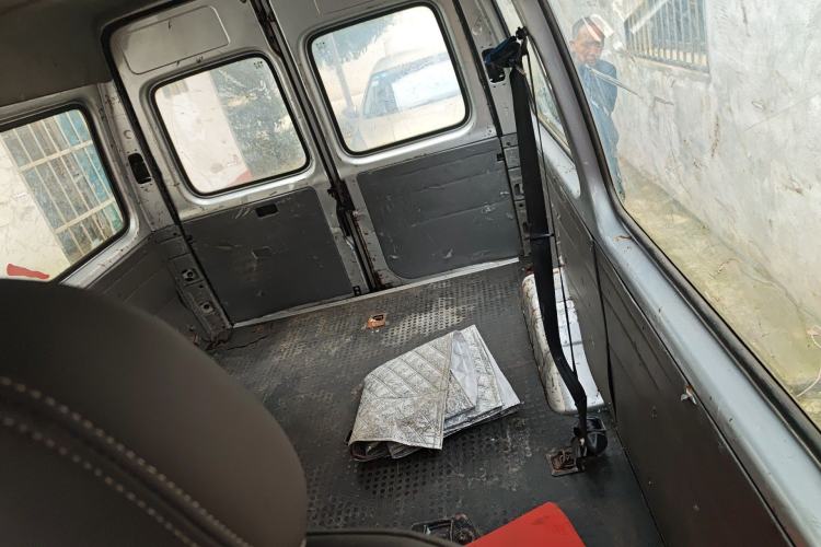 Used JMC Transit 2017 2.8T Commercial Version Short Wheelbase Mid-Roof 6/7/8-Seater JX493
