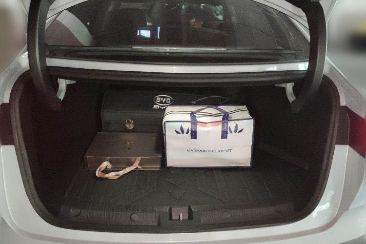 Used BYD Qin L 2024 DM-i 120KM Excellence Model Trunk