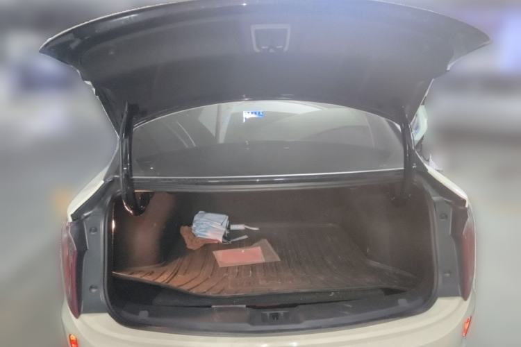 Used Hongqi E-QM5 2023 Revised Version Basic Travel Edition
