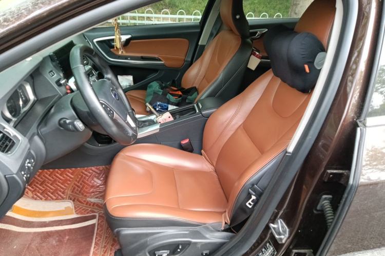 Used Volvo S60 2017 S60L T4 Smart Range Edition
