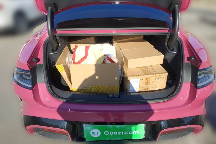 Used Xiaomi Auto SU7 2024 Four-Wheel Drive Ultra-Long Range Advanced Intelligent Driving Max Edition