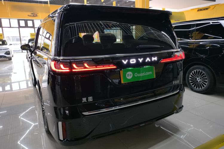 Used VOYAH Dream 2025 PHEV Four-Wheel Drive Excellence Kunpeng Edition