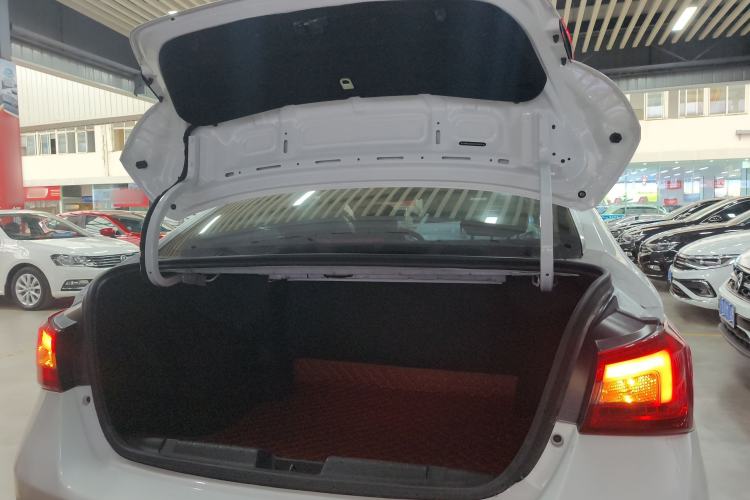 Used Chery Arrizo 5 2017 1.5L CVT Luxury Edition