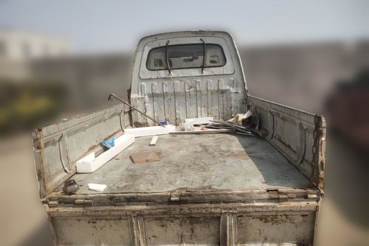 Used Wuling Zhiguang Small Truck 2016 1.2L Double-Cab LSI Trunk