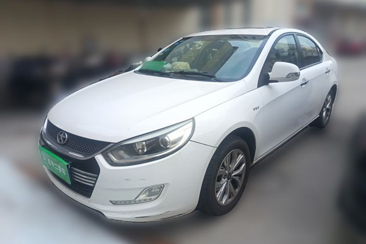Used JAC Group Heyue 2014 1.5L Manual Luxury Version China IV Standard