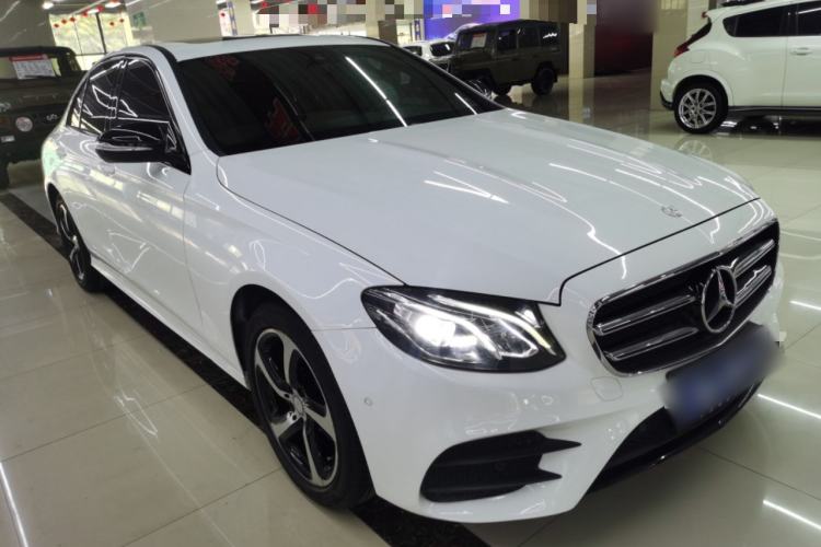 Used Mercedes-Benz E-Class 2017 E 200 Sport Exterior 2