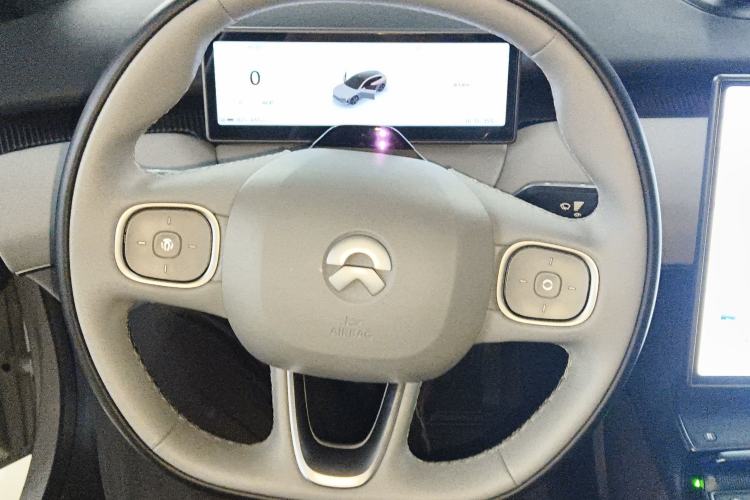 Used Nio ET5T 2024 75kWh Touring Steering Wheel