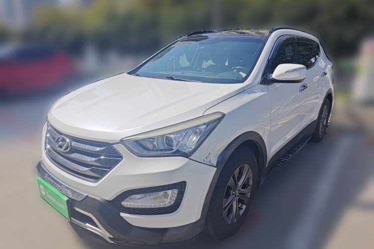 Used Hyundai Santa Fe 2013 2.4L Automatic Two-Wheel Drive Smart Version