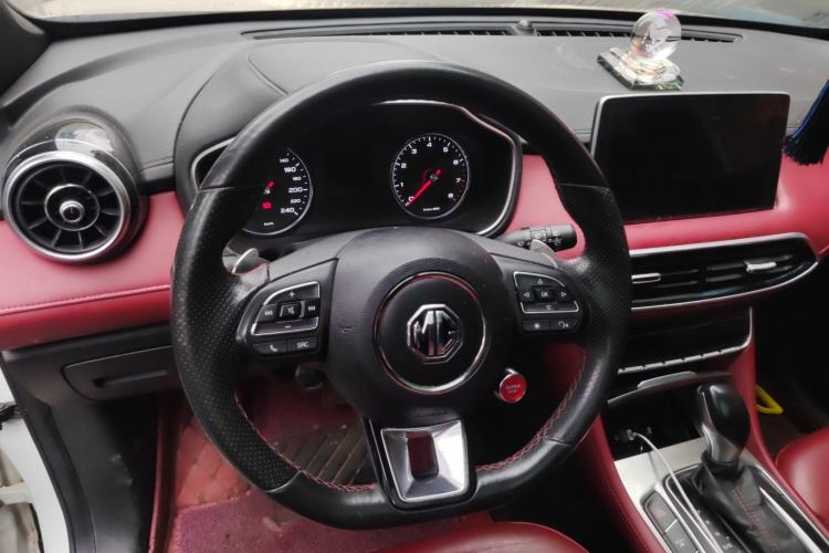 Used MG HS 2019 20T Automatic Two-Wheel Drive Trophy Super Sport Version China VI Standard
