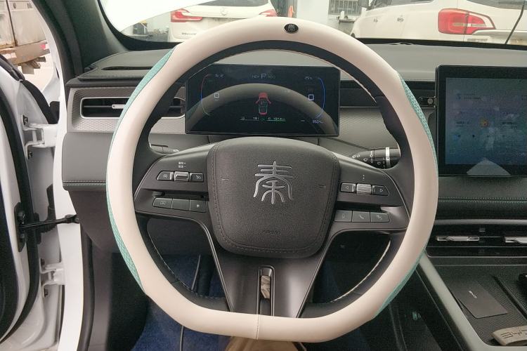 Used BYD Qin PLUS 2025 DM-i Smart Drive 55KM Leading Model