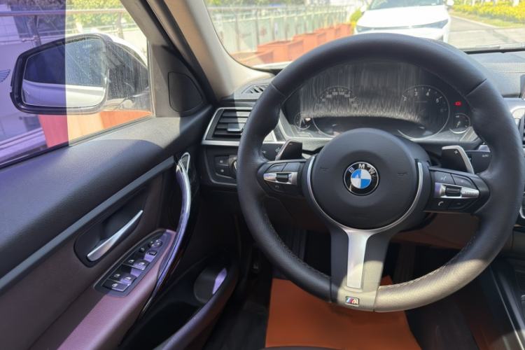 Used BMW 3 Series 2018 320Li Leading Model M Sport Package
