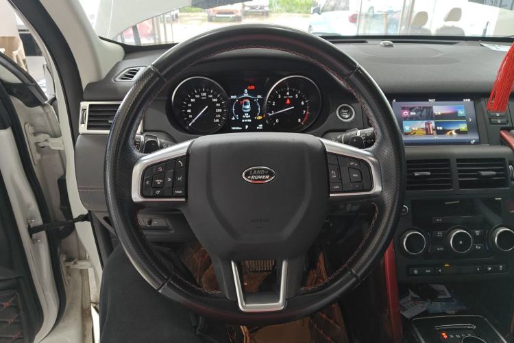 Used Land Rover Discovery Sport 2019 240 PS SE Dynamic Version China VI Standard