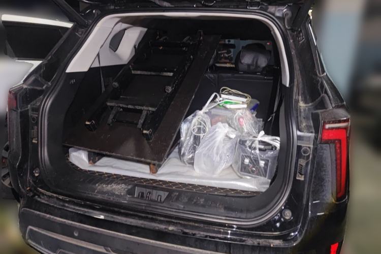 Used SOL X8 PLUS 2023 1.5 TGDI DCT Smart Edition 7-Seater