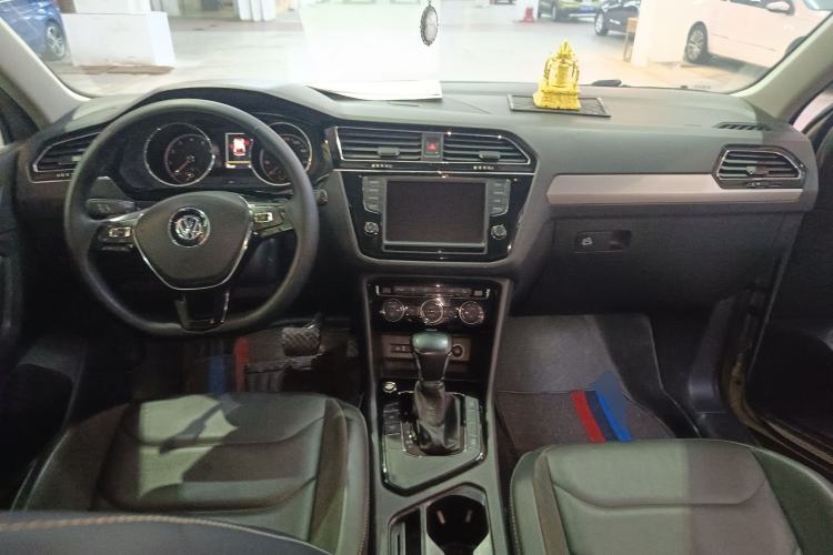 Used Volkswagen Tiguan L 2018 330TSI Automatic Two-Wheel Drive Luxury Edition