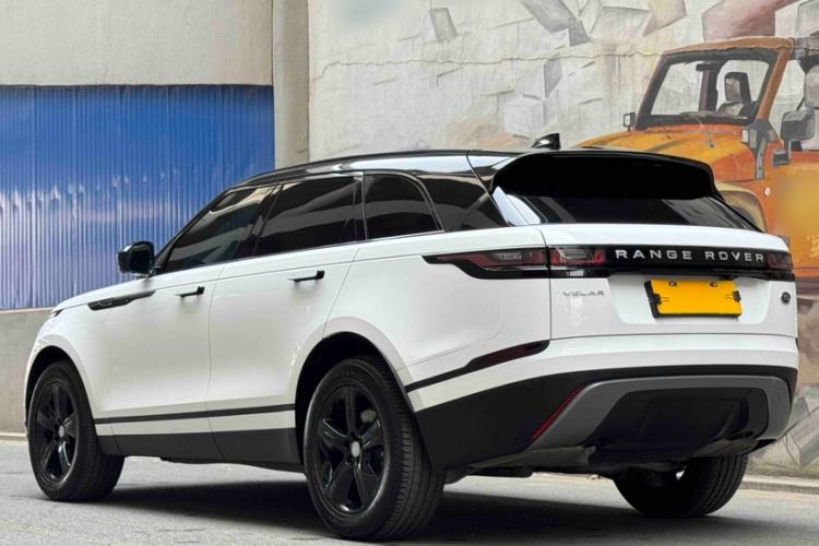 Used Land Rover Range Velar 2021 P250 model Exterior 2