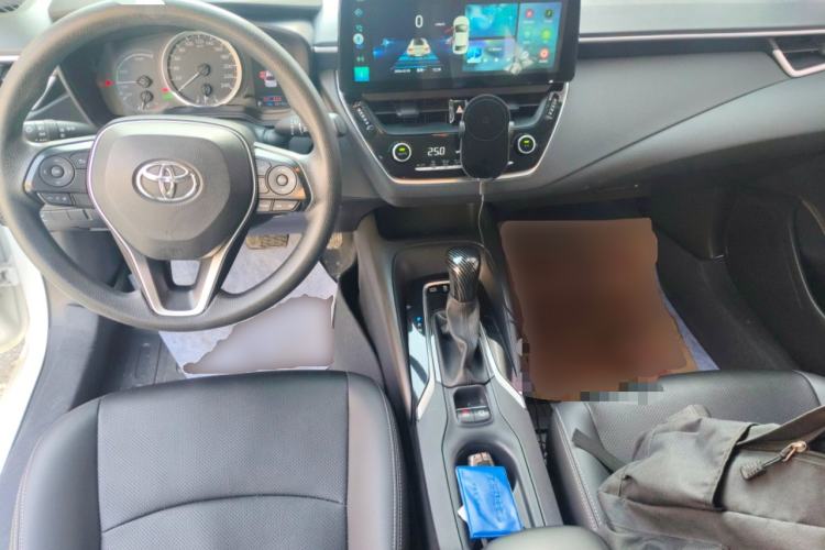 Used Toyota Corolla 2019 Dual-Engine 1.8L E-CVT GL-i Pioneer Edition
