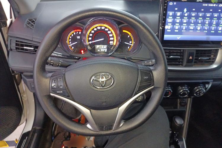 Used Toyota YARiS L Zhi Xuan 2022 X-Trail 1.5L CVT Luxury PLUS Edition Steering Wheel