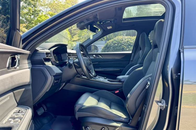 Used Lynk & Co 01 EM-P 2023 1.5TD EM-P PM Left Front Seat