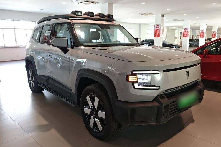 Used Deepal G318 2024 Four-Wheel-Drive Air Suspension Model
