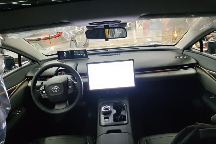 Used Toyota bZ5 2025 Model 550 PRO