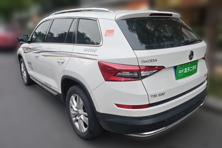 Used Skoda Kodiaq 2018 Facelifted TSI330 5-Seater Two-Wheel-Drive Luxury Enjoyment Edition
