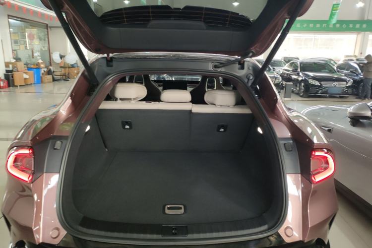 Used Xiaomi Auto YU7 2025 Ultra-Long Range Rear-Wheel Drive Version
